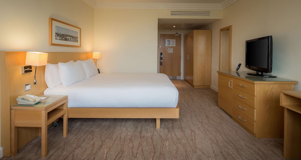Hilton Dublin Airport 11/50