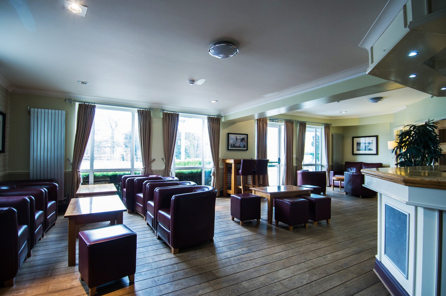 Drayton Manor Hotel 9/20