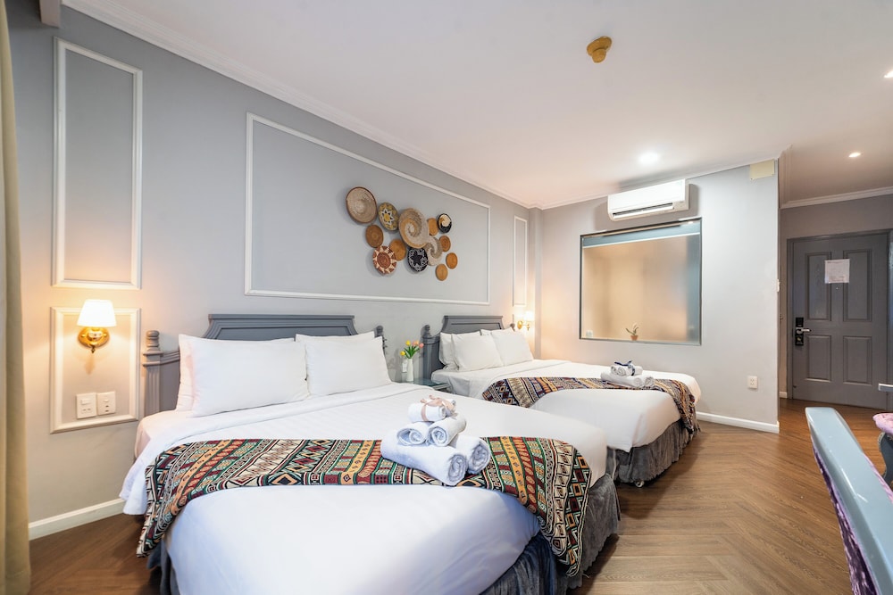 Stellar Boutique Hotel 35/50