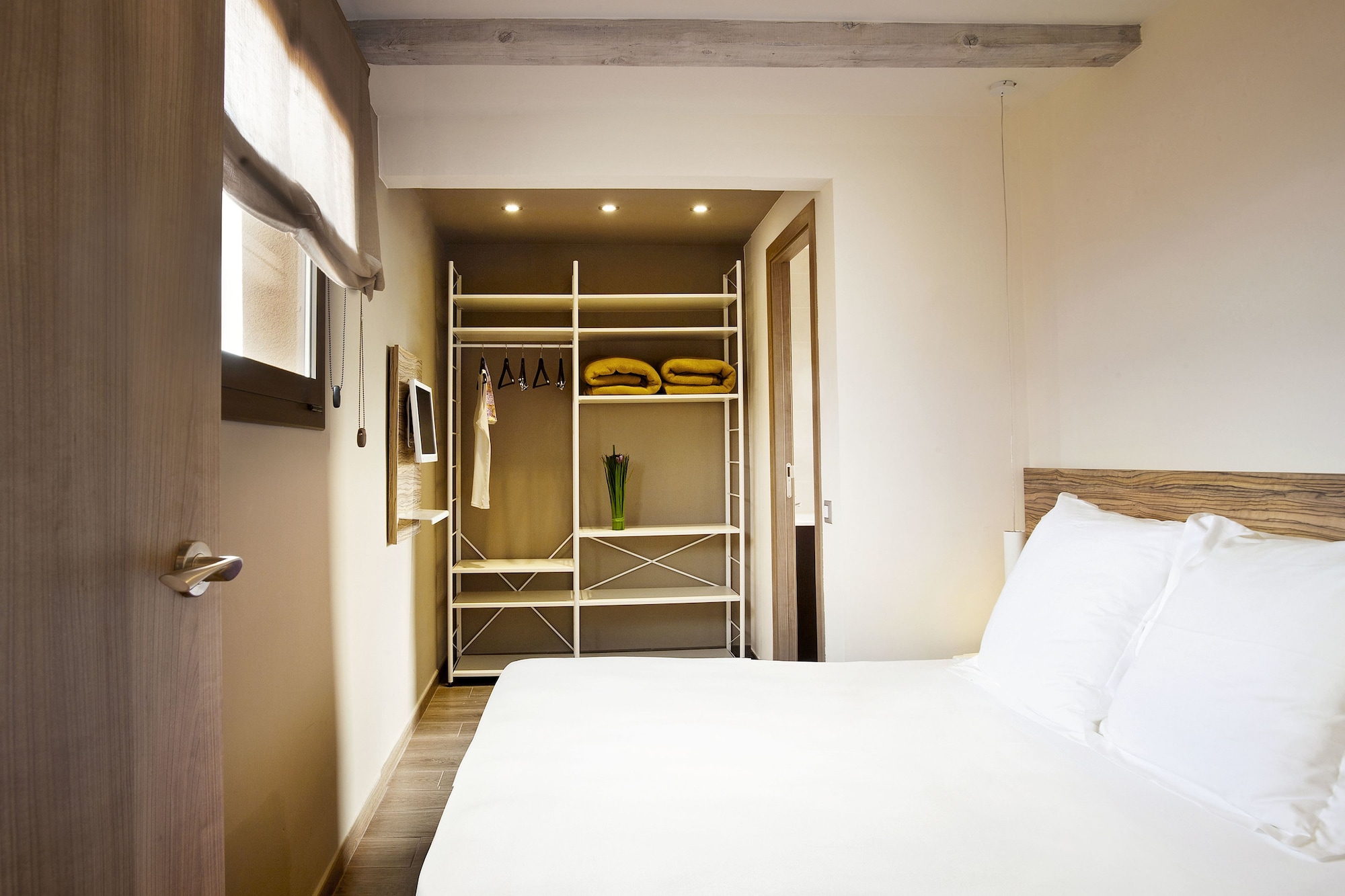 2 BEDROOMS, DELUXE, APARTMENT, TERRACE