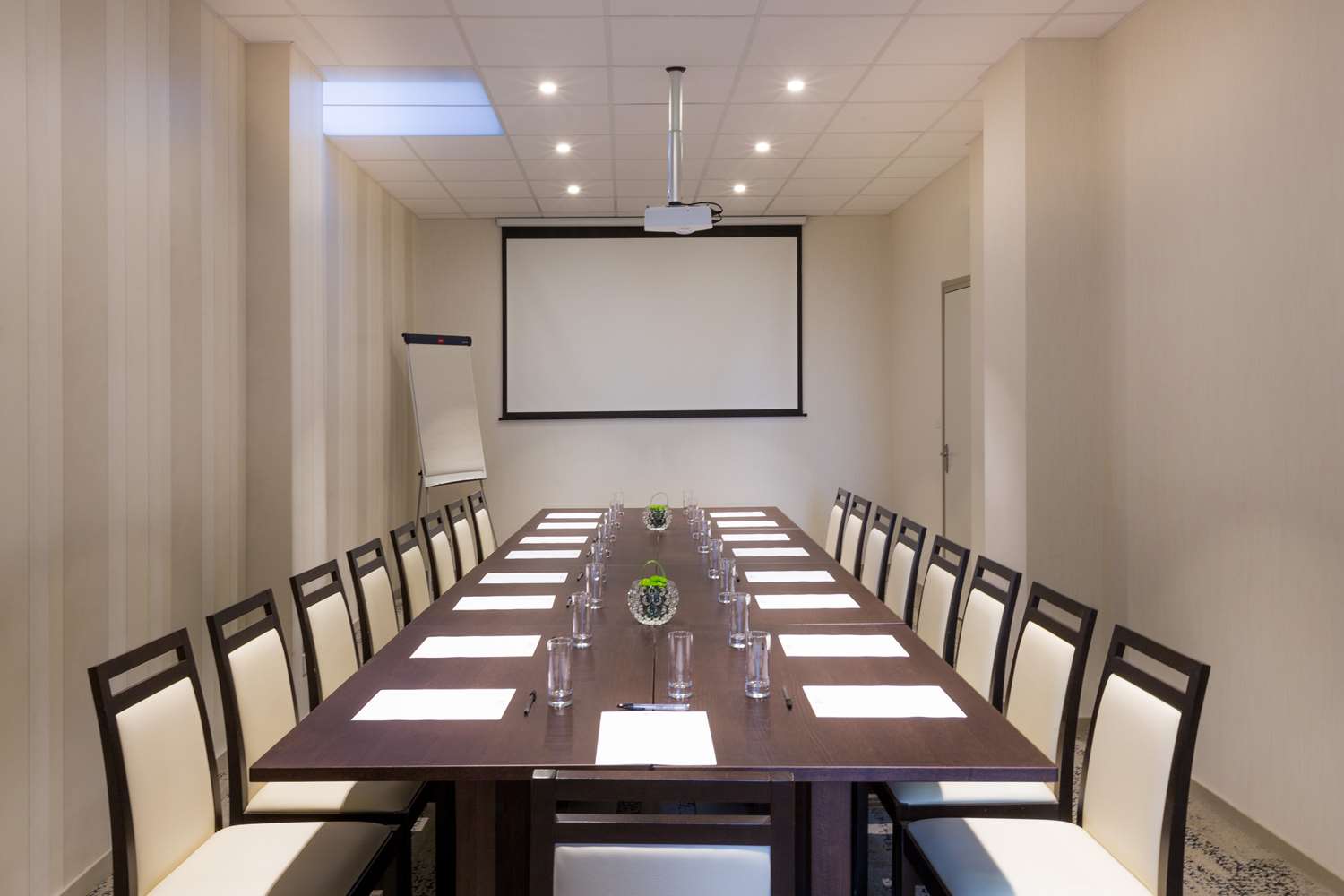 Best Western Plus Hotel Le Rive Droite And Spa 47/51