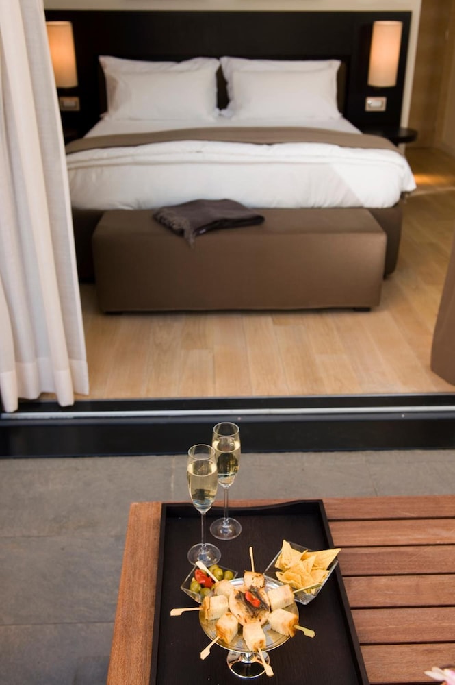 Marina Place Resort 24/51
