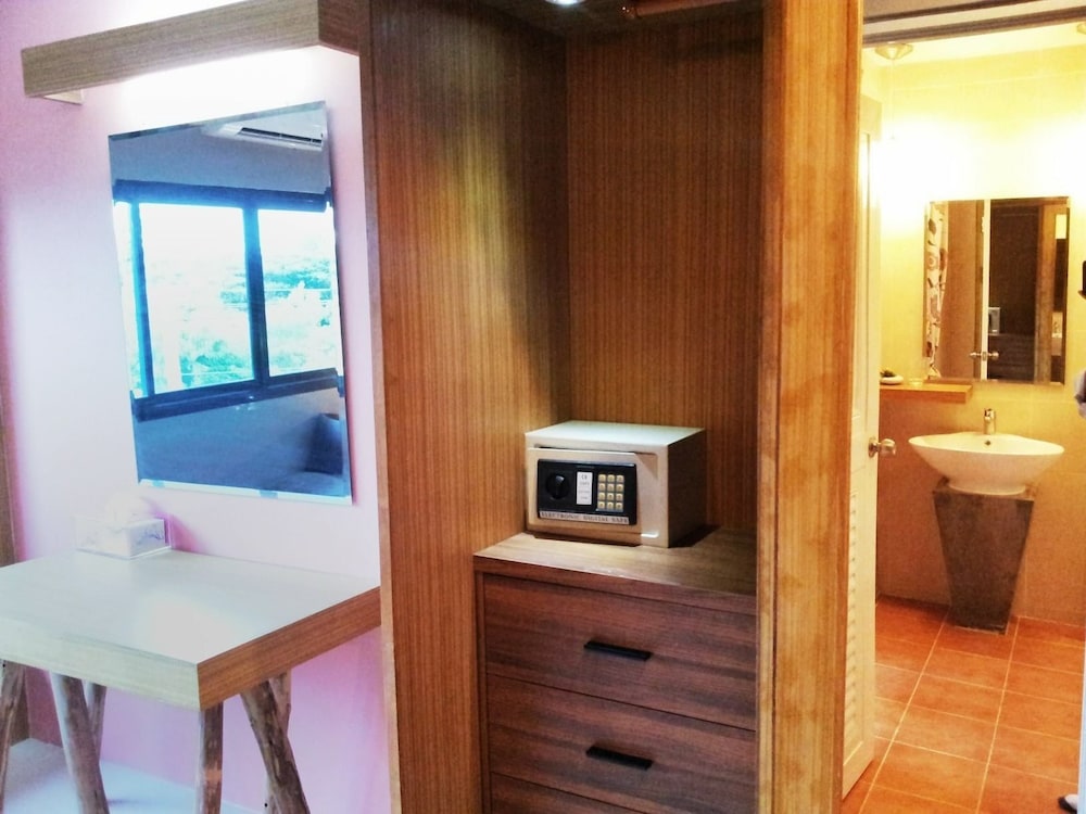 Klim Hotel 43/43