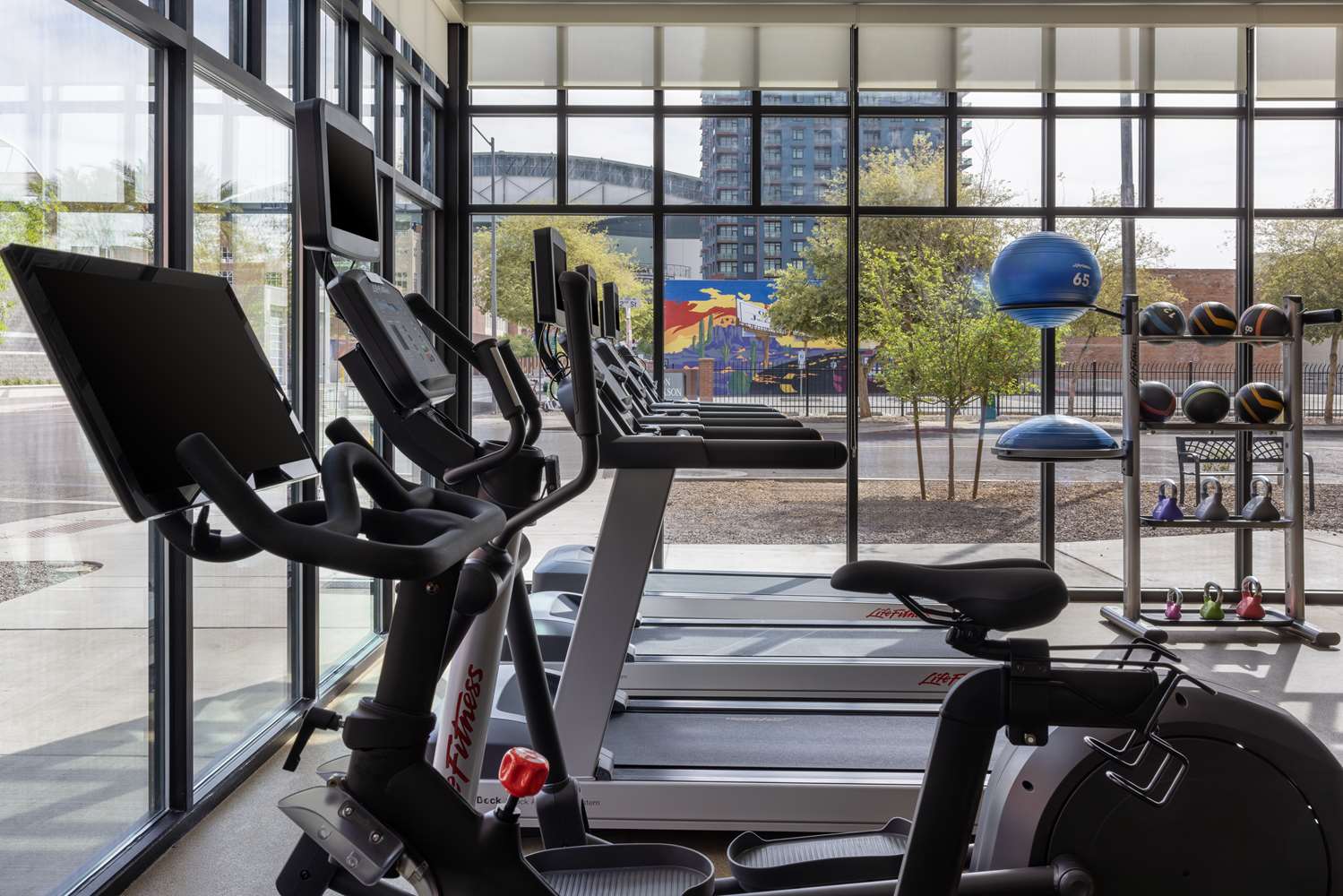 Home2 Suites by Hilton Phoenix Downtown 14/32