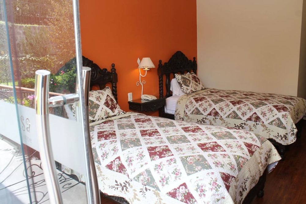 Hotel Boutique Villa Elisa 16/46