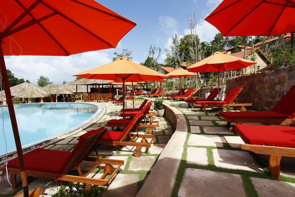Daisy Resort 72/75