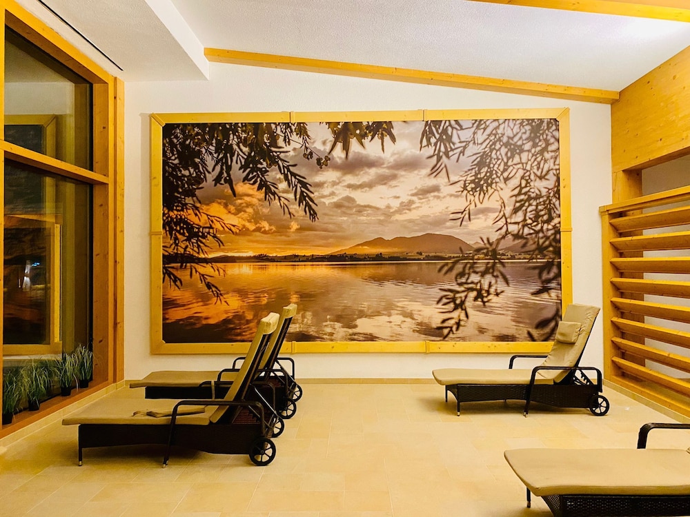 Hotel Nesselwanger Hof 34/58