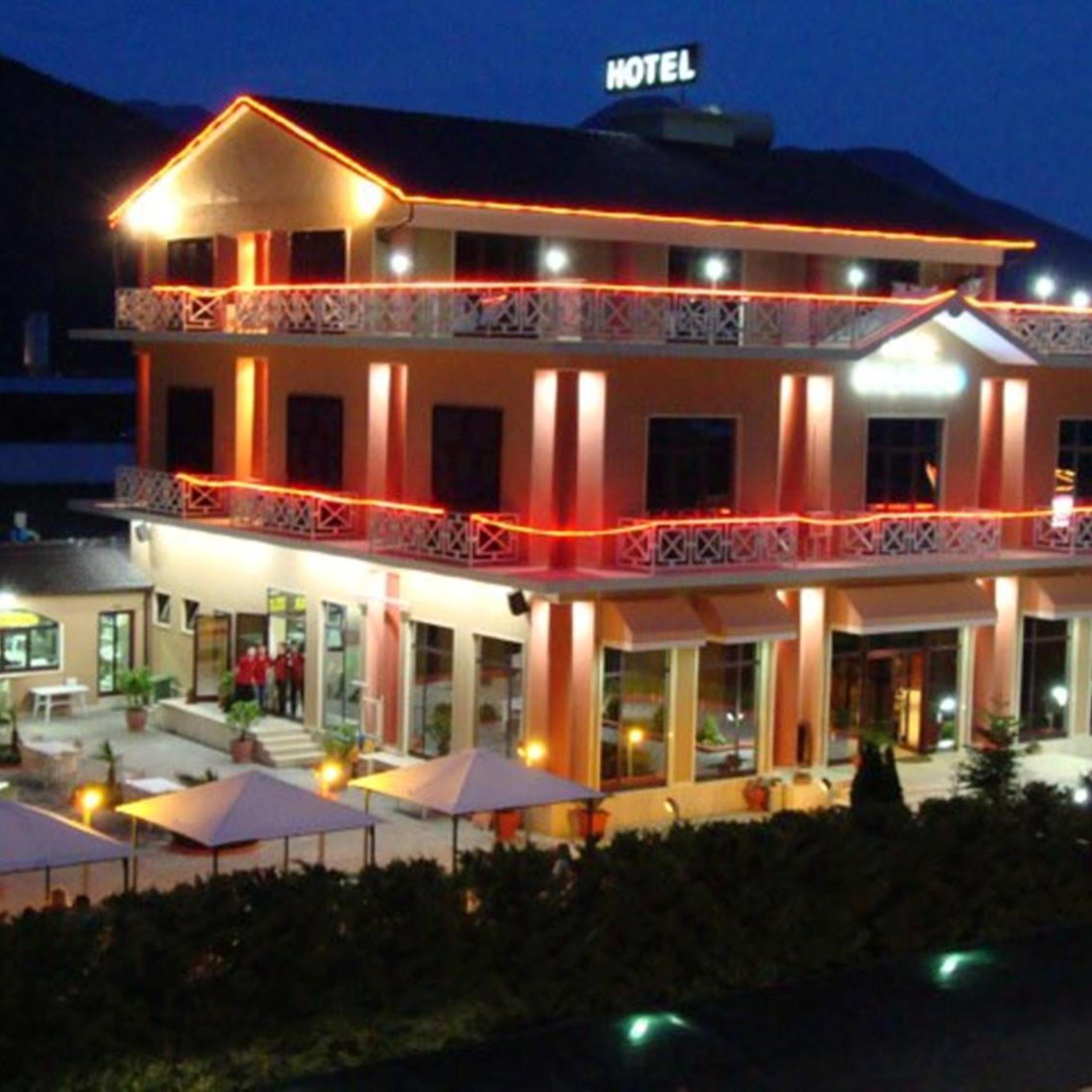 Colombo Hotel in Labinot Fushe