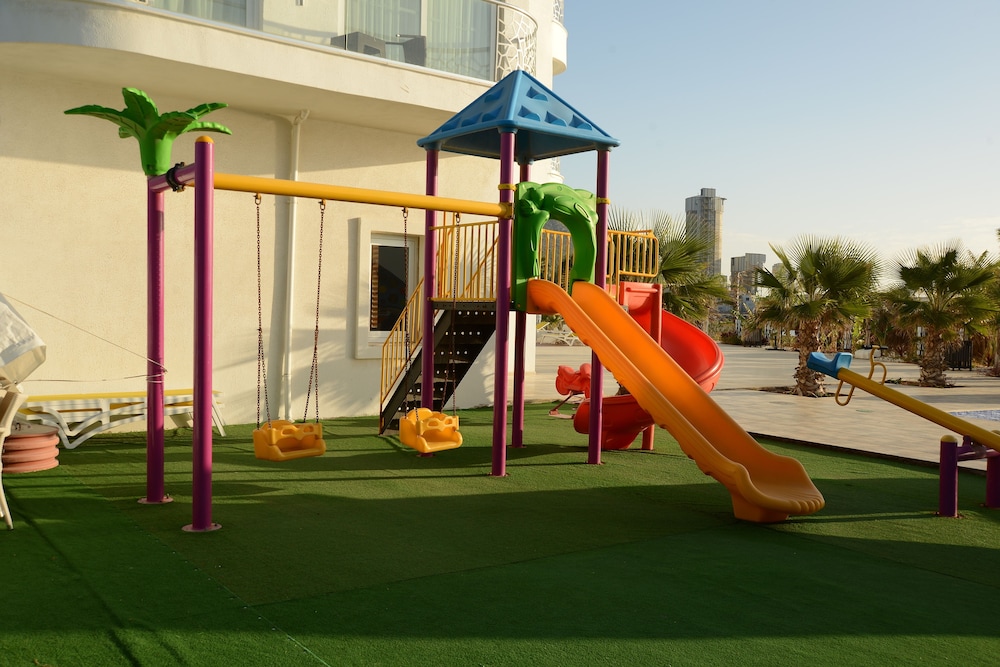 Marpessa Blue Beach Hotel 28/50