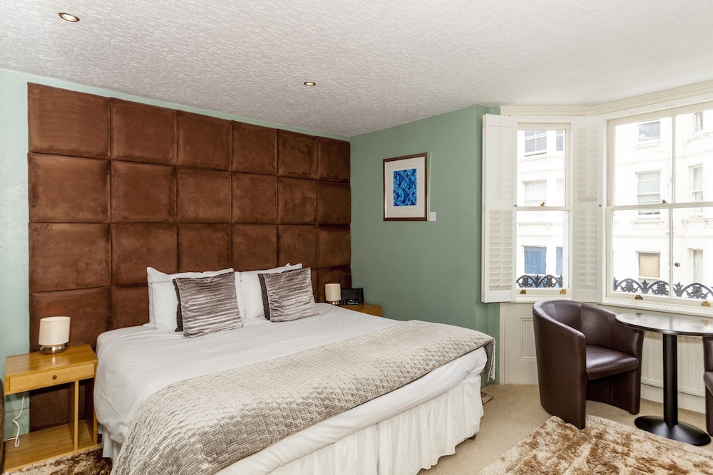 Brightonwave Bed And Breakfast 9/61