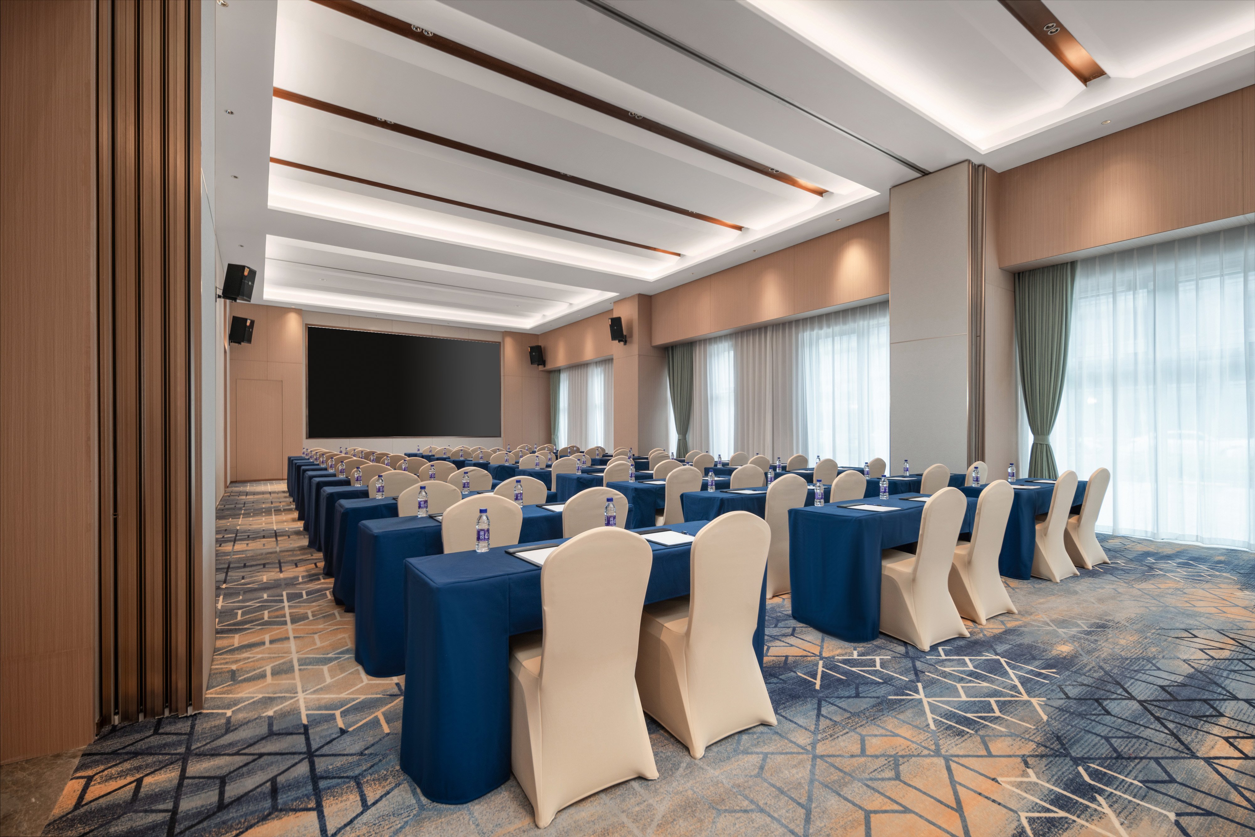 Holiday Inn Express Beijing Zhongguancun Tech Park 40/49