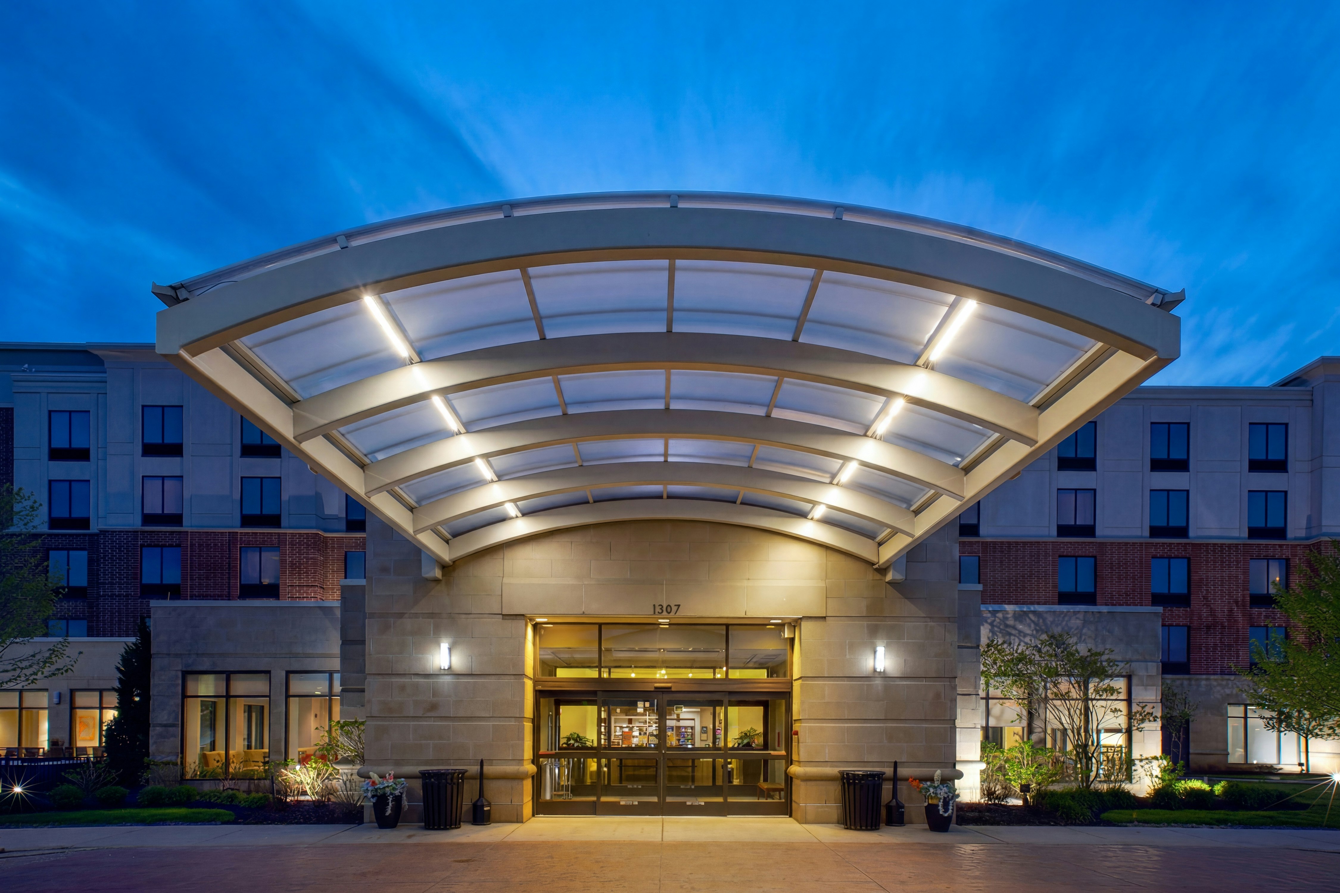 Hilton Garden Inn Akron 7/77