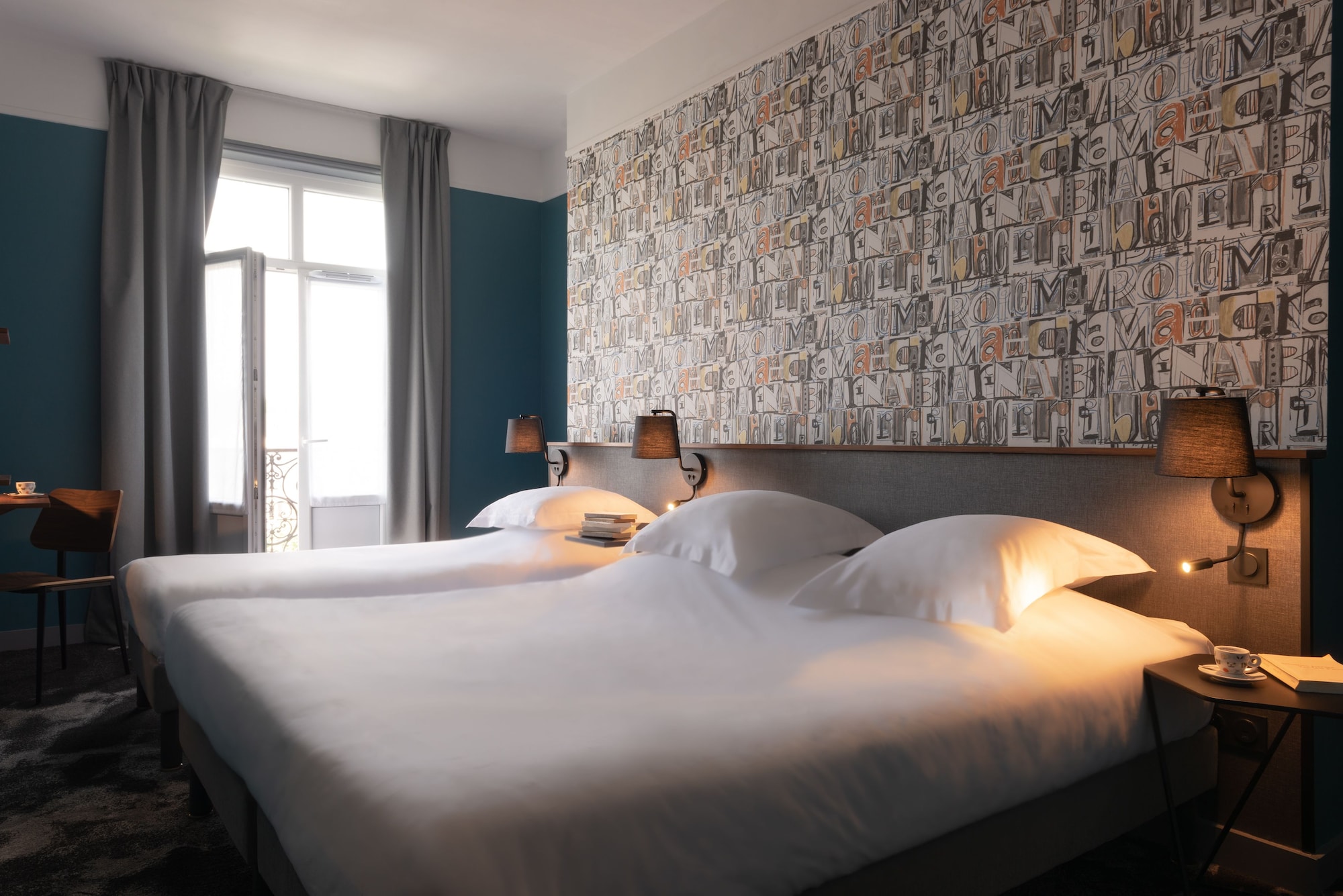 ROOM, TRIPLE