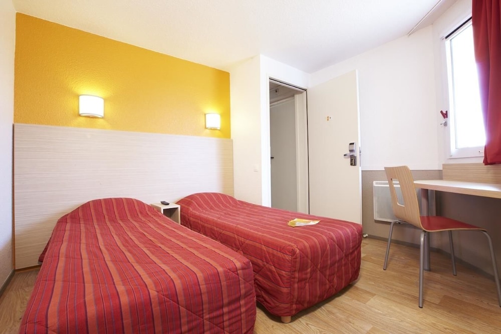 Hotel Premiere Classe Avignon Courtine 12/50