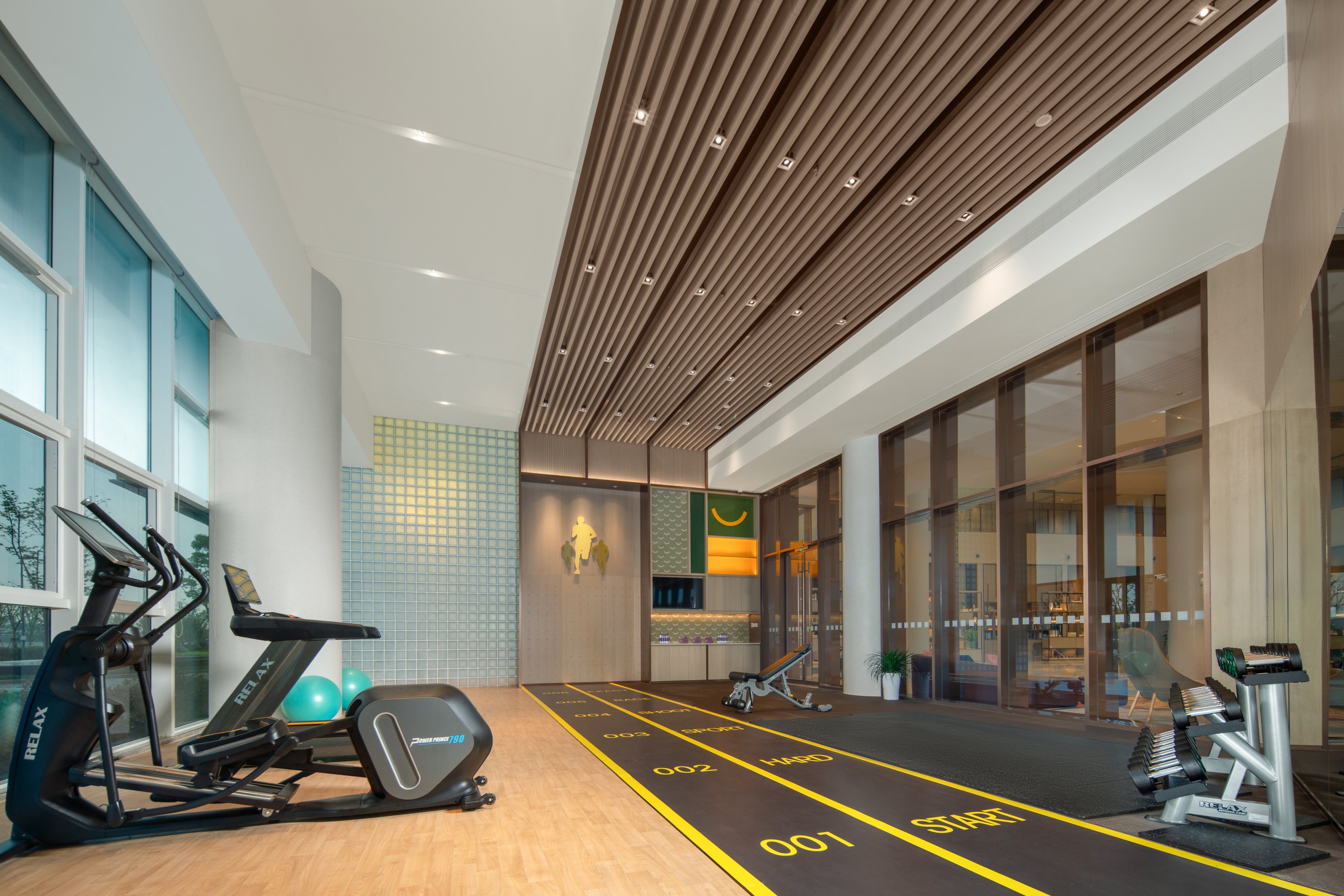 Holiday Inn Quzhou 35/59