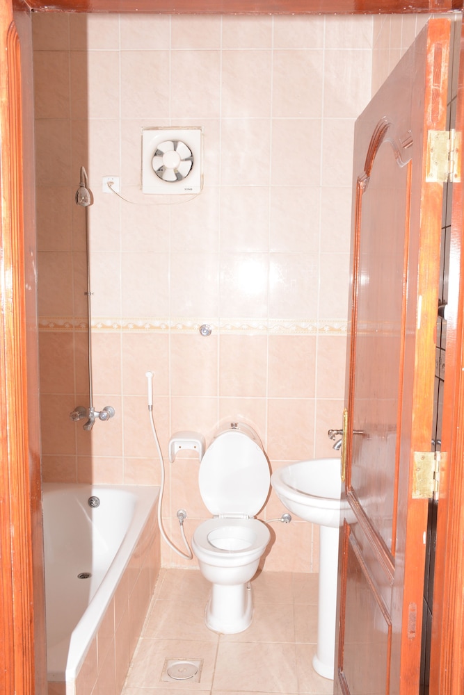 العييري للشقق المفروشة المدينة المنورة 1(Al Eairy Furnished Apt Al Madinah 1) 15/16
