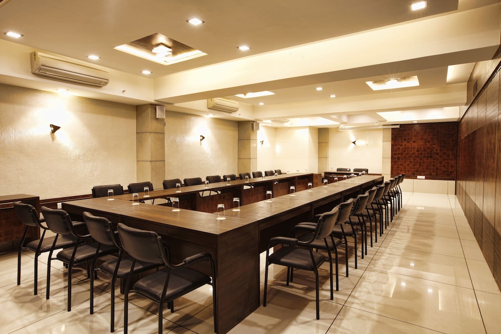 HOTEL LE GRANDE RESIDENCY 24/31