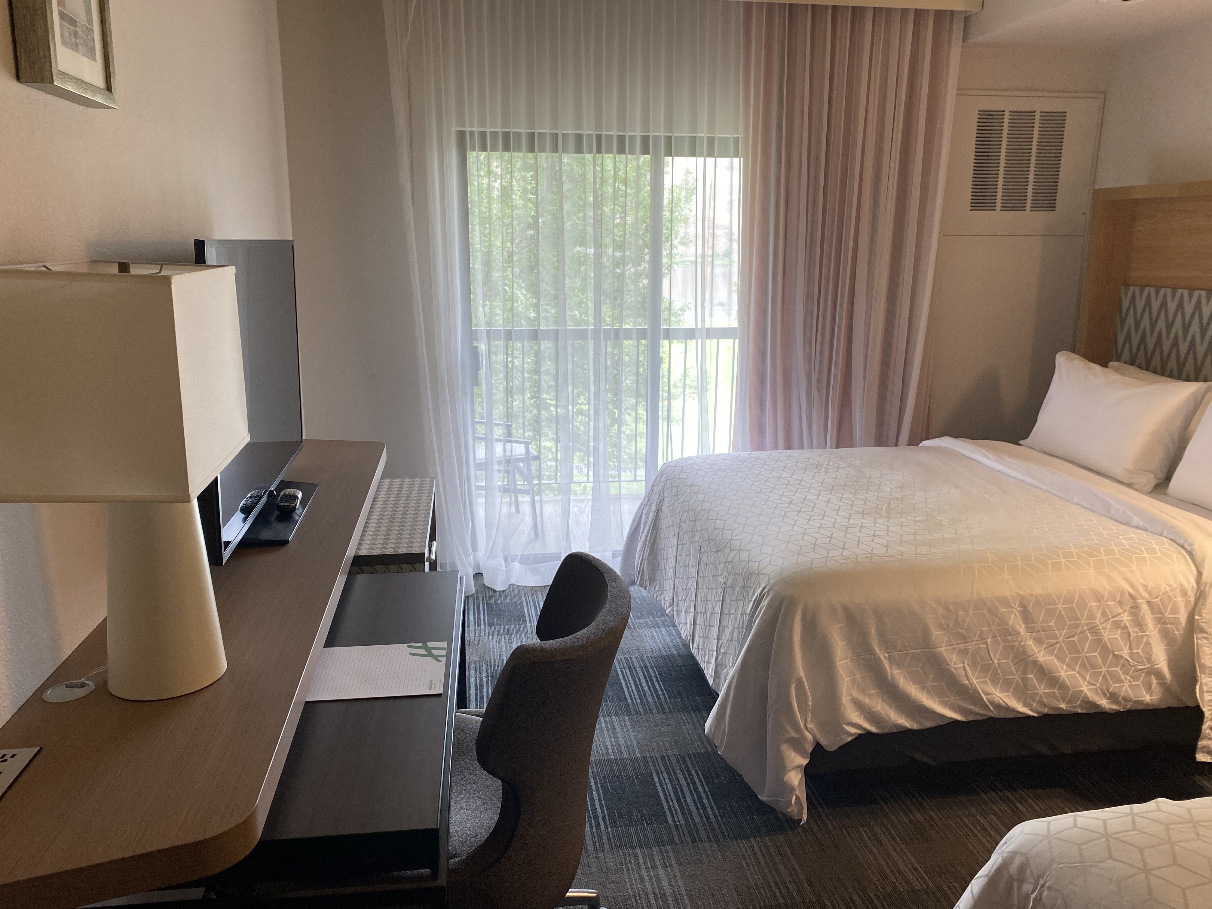 جناح بسريرين كوين بإطلالة على النهر، Holiday Inn Clarkston - Lewiston 3/7