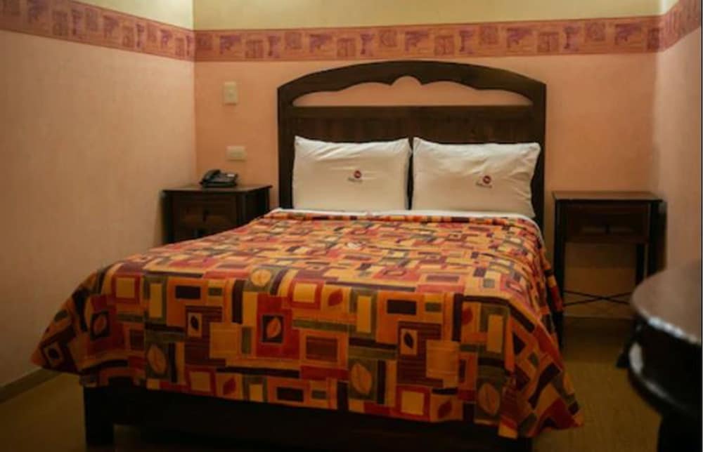 Hotel La Alhondiga 19/58