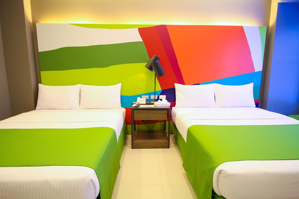Boracay Uptown 18/43