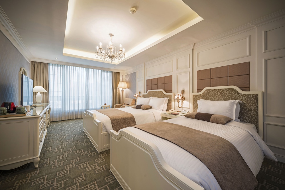 Koreana Hotel 12/64