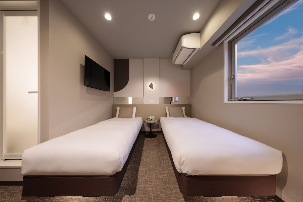 Tennoji Crystal Hotel 9/38