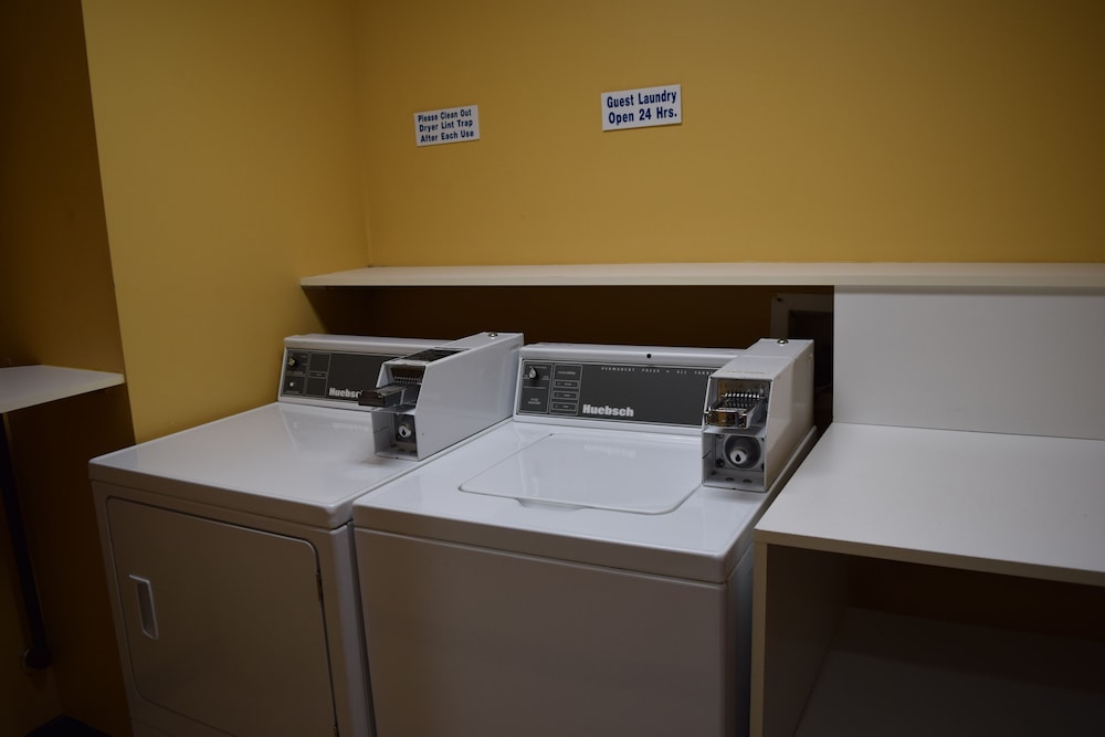 Microtel Inn & Suites by Wyndham Rock Hill/Charlotte Area 42/46
