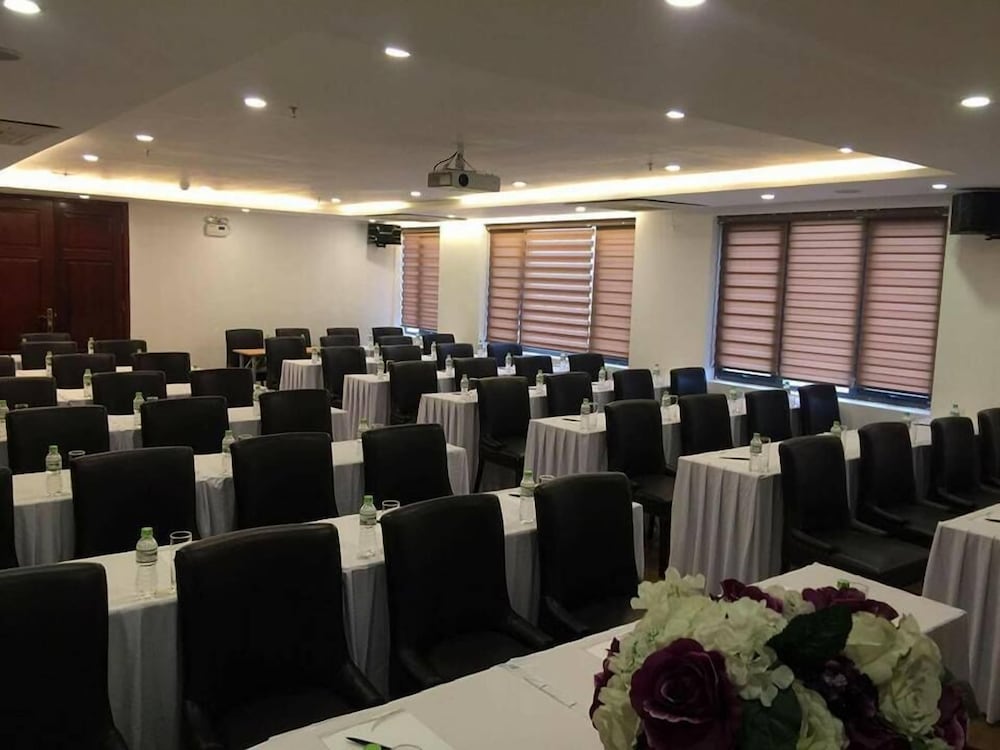 Western Hanoi Hotel 60/63