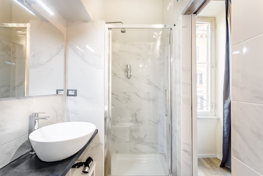Amoroma Suite 40/50