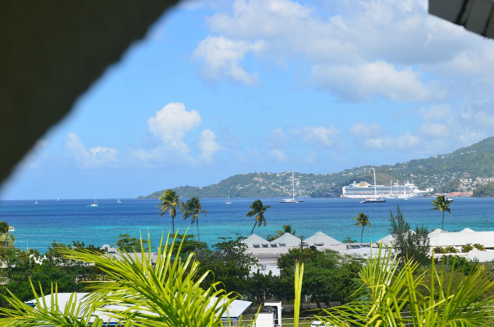 BLUE HORIZONS GARDEN RESORT 25/43