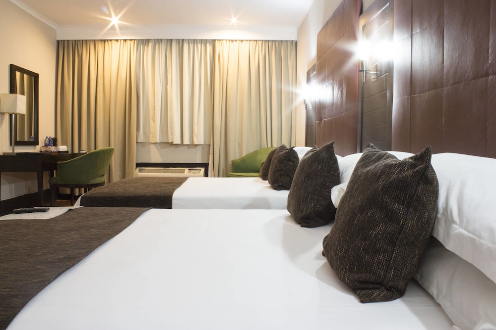 Protea Hotel Lusaka 24/74