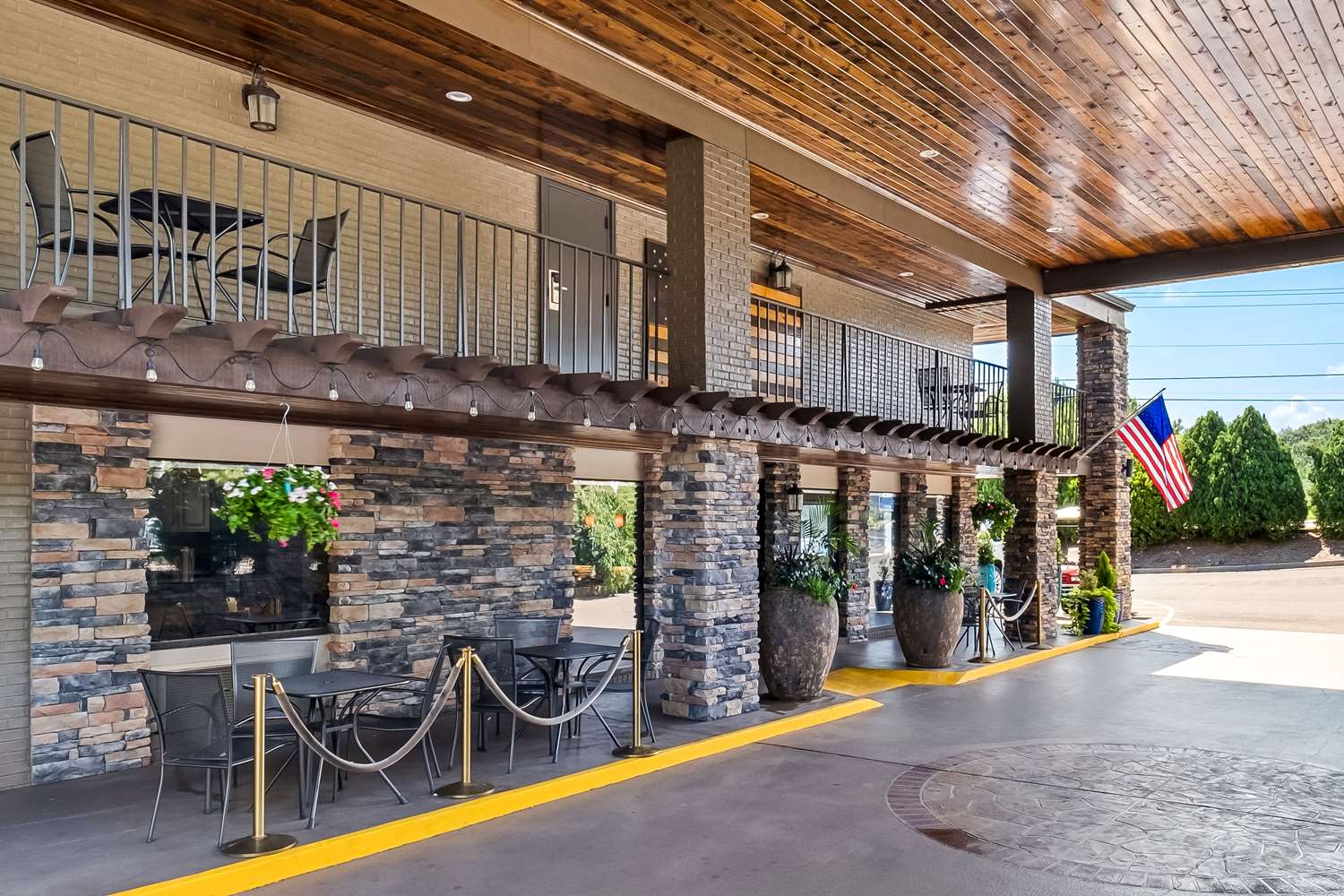 Best Western Braselton Inn 13/15