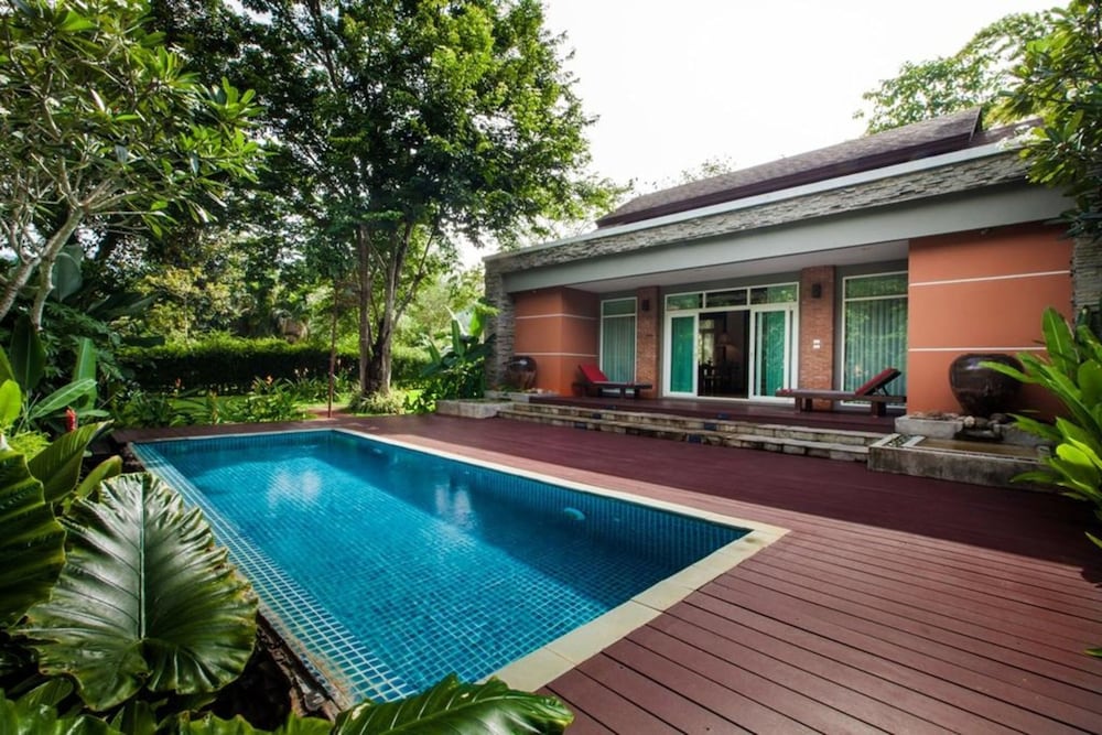 Sibsan Resort and Spa Maetaeng in MAE TAENG