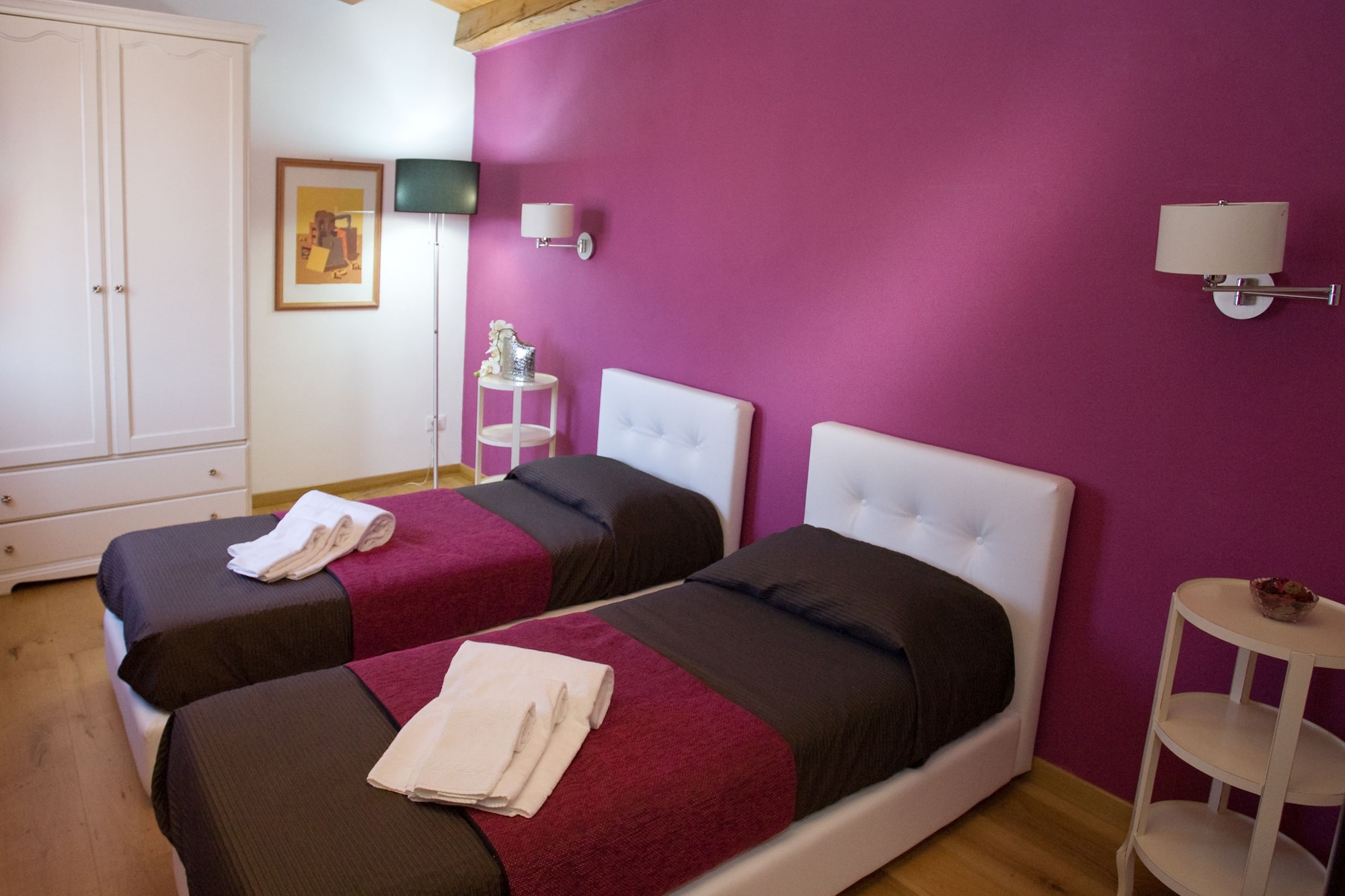 2 BEDROOMS, COMFORT, APARTMENT