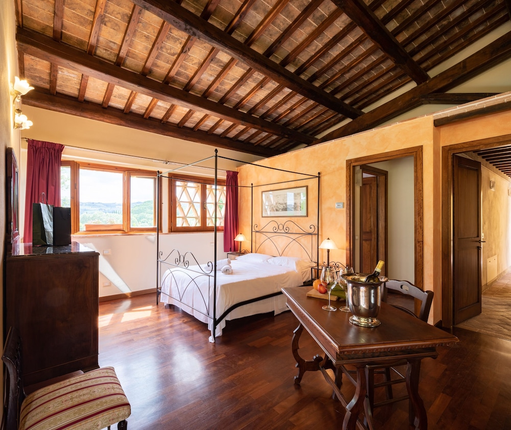 Agriturismo Villa Graziella 12/50