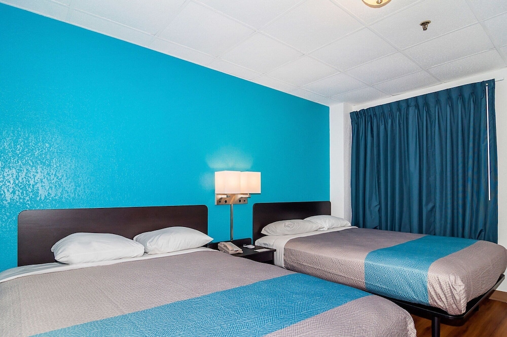 Motel6 Elmsford, NY - White Plains 24/50