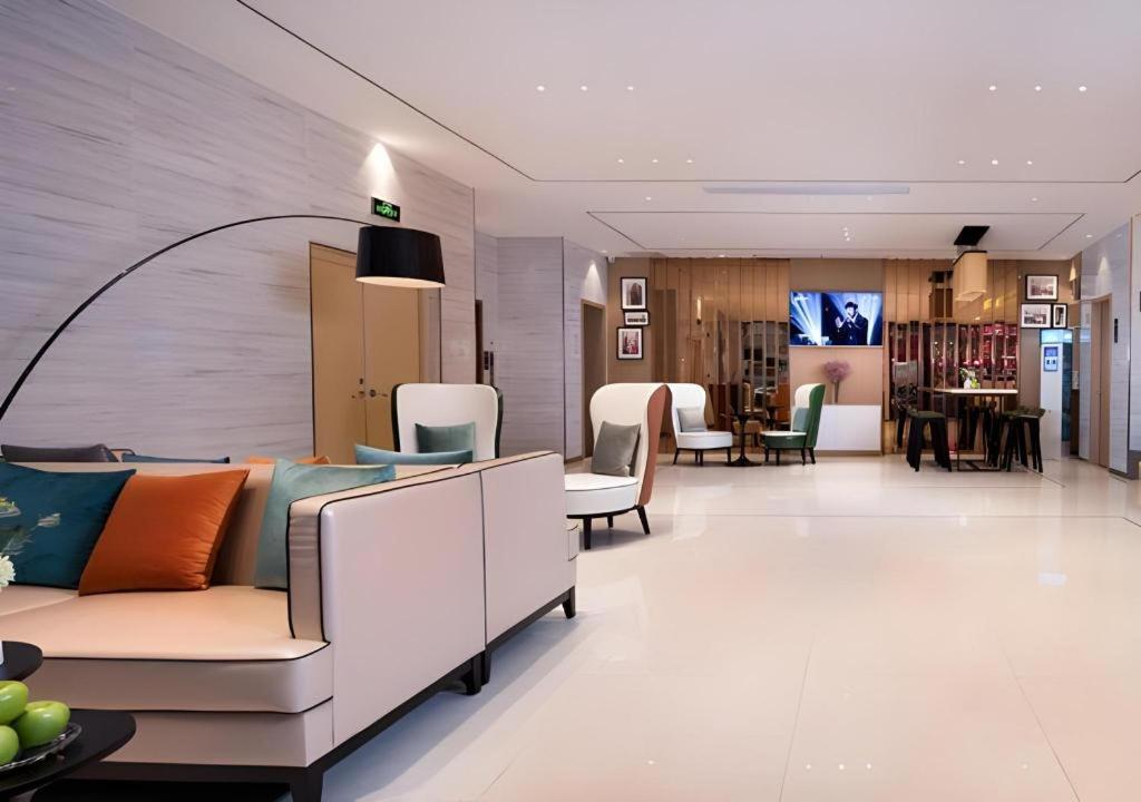 City Comfort Inn Huizhou Huabianling Square 6/39
