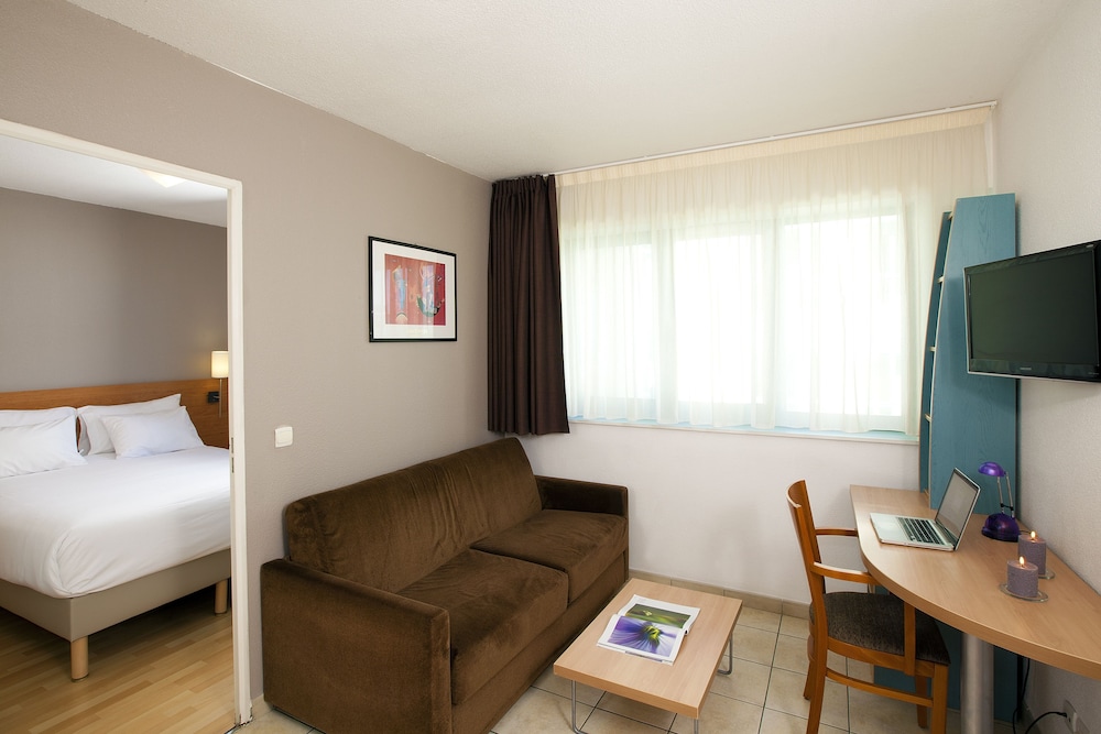 Sejours Et Affaires Rive Gauche Serris Hotel 17/38