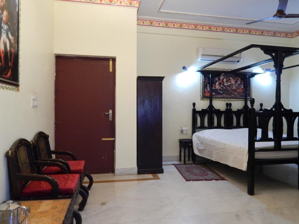 Kuchaman Haveli 29/50