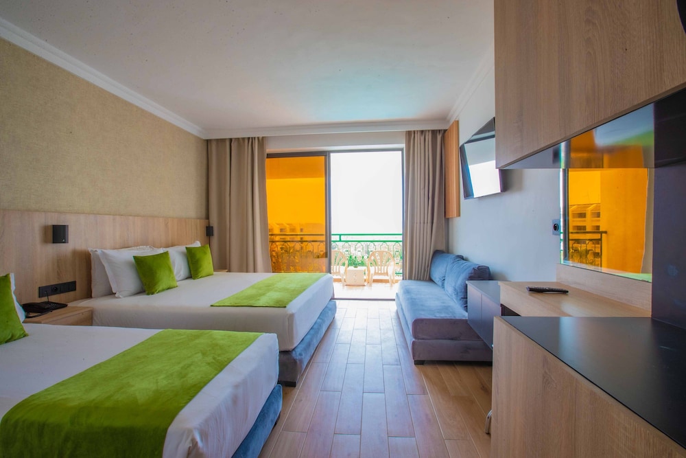 غرفة عائلية بإطلالة على البحر، Argana Hotel 9/10