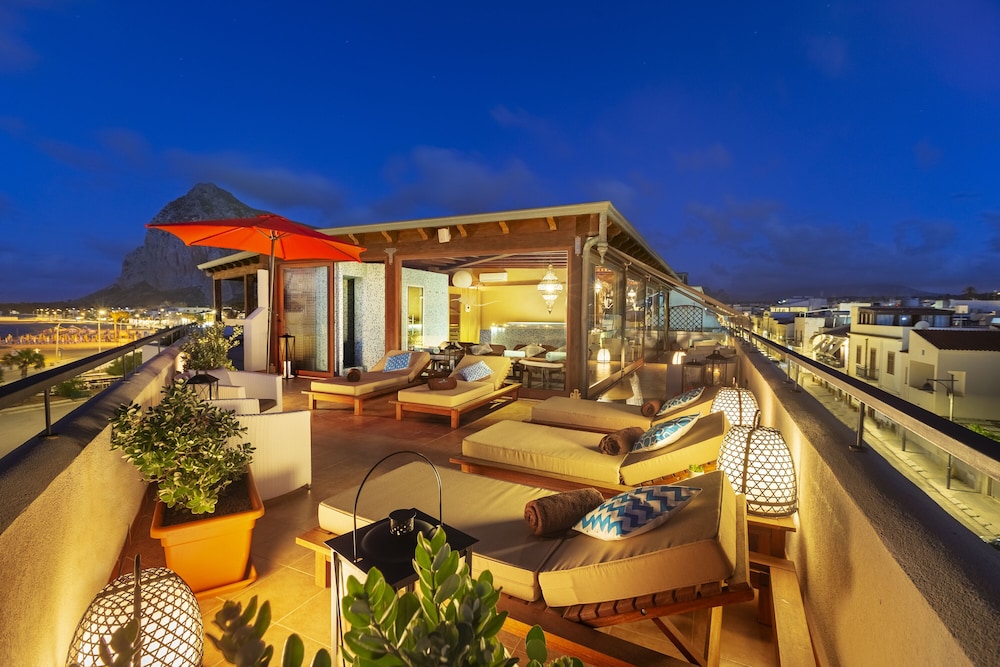Hotel Mira Spiaggia 2/50