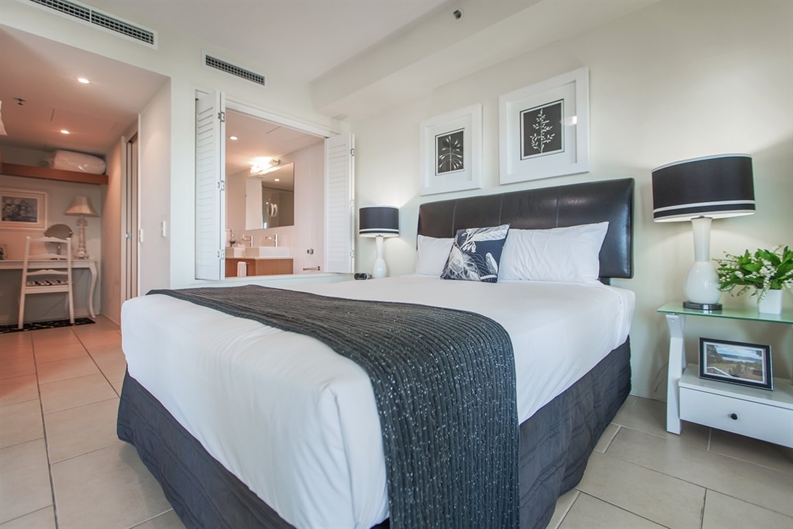 1 BEDROOM, APARTMENT