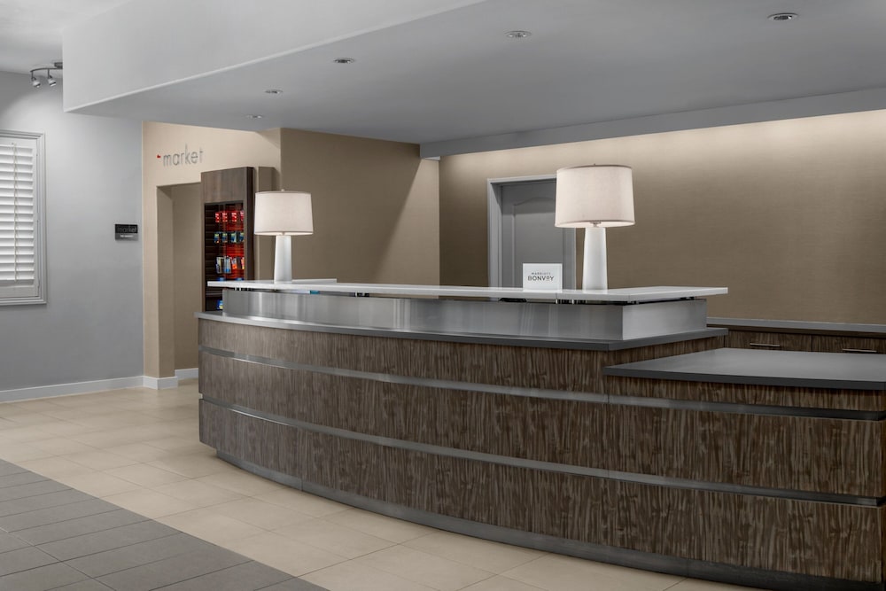 Residence Inn By Marriott Santa Clarita Valencia 10/61
