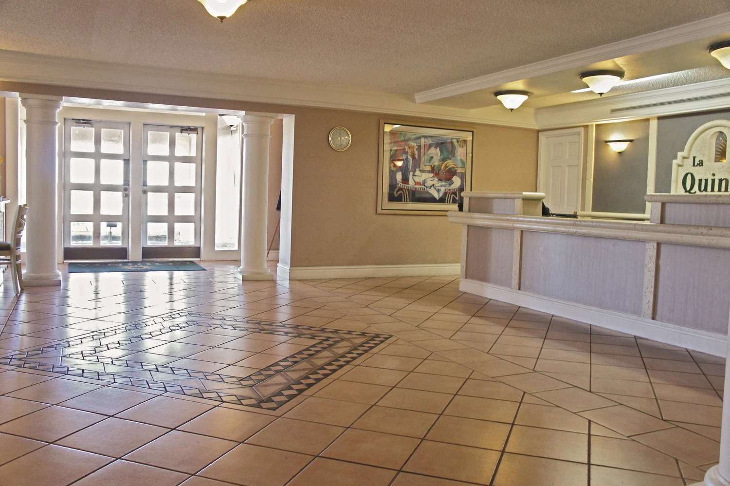 Lobby at La Quinta Inn by Wyndham Albuquerque Airport, ALBUQUERQUE - NM