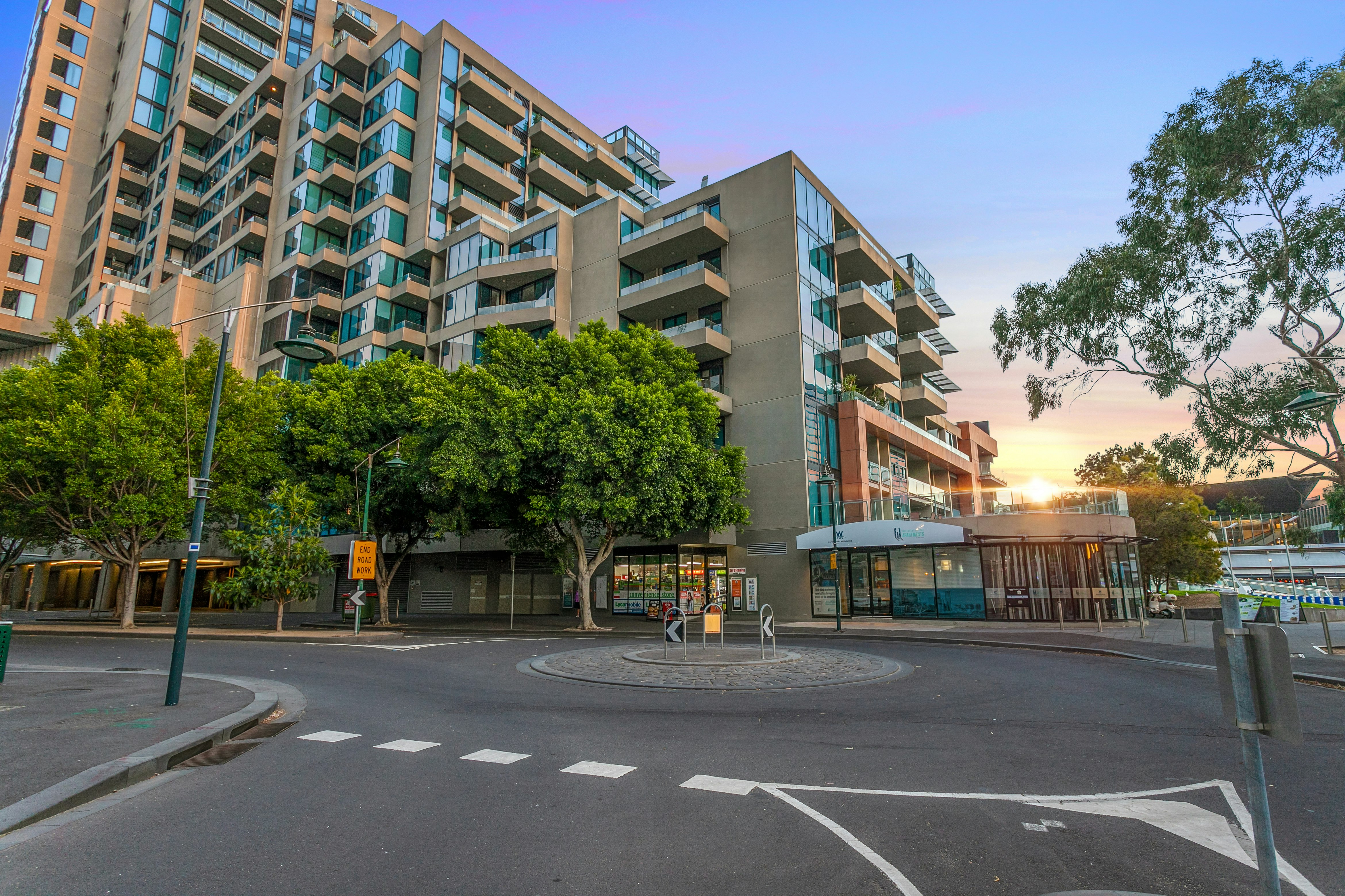 Waterfront Apartments Melbourne 54/56