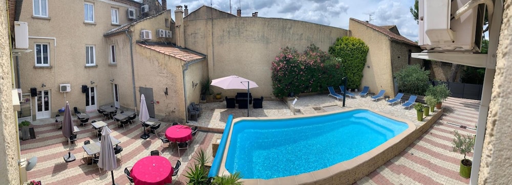Hotel La Bastide D Entraigues Rest de L Autre Cote 45/70