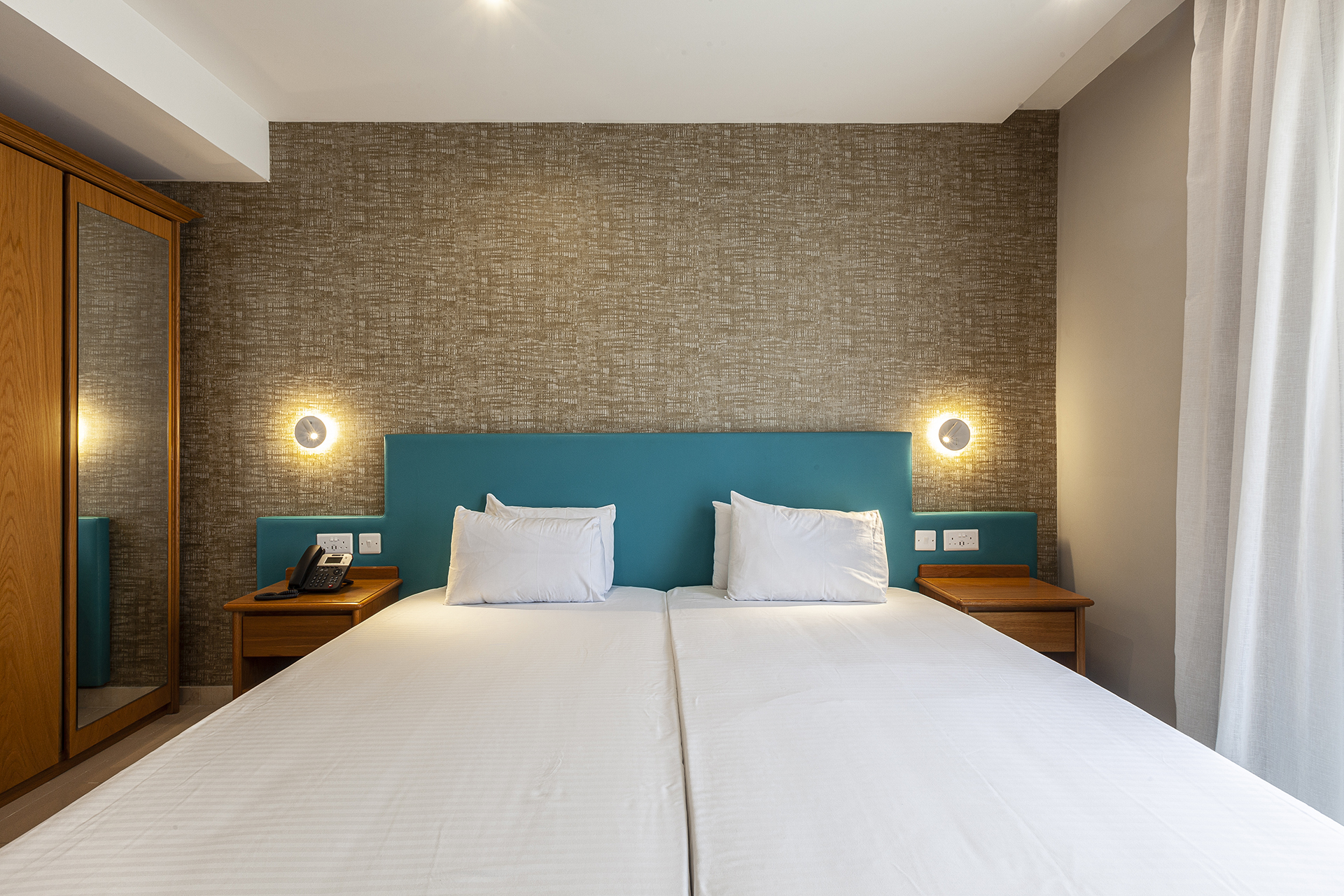 Room, Single, Double Bed