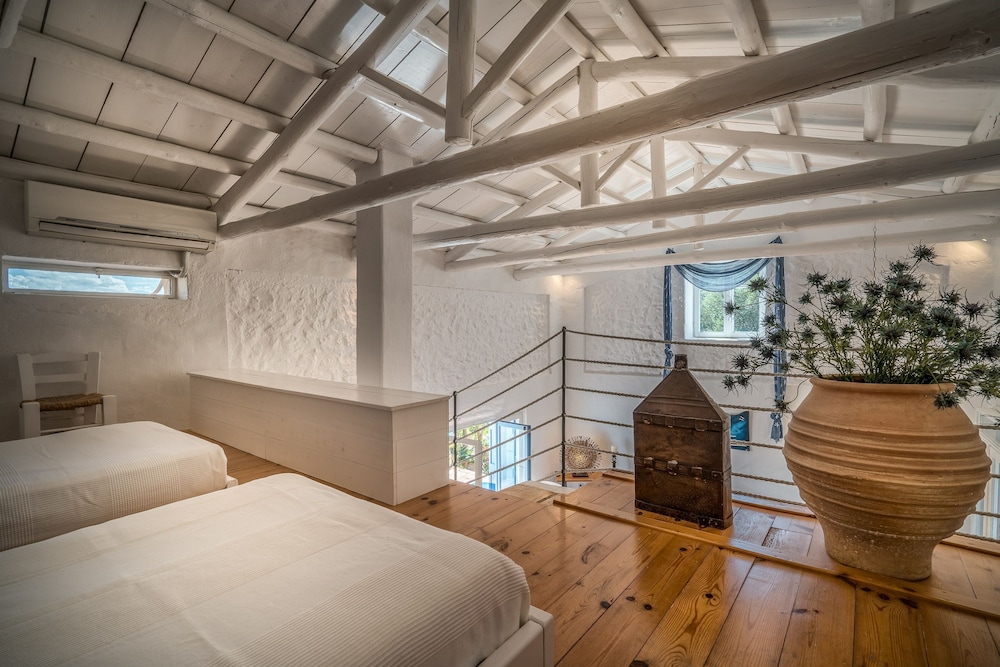 Askos Villa 5/35