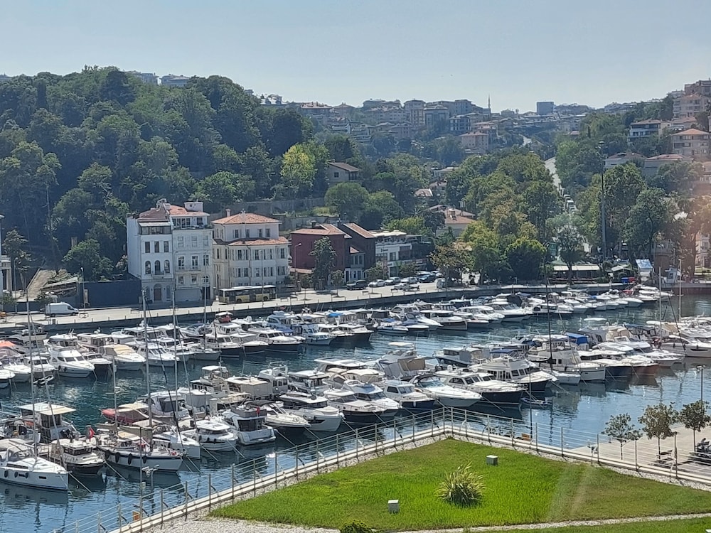 The Grand Tarabya Managed by Accor 76/81