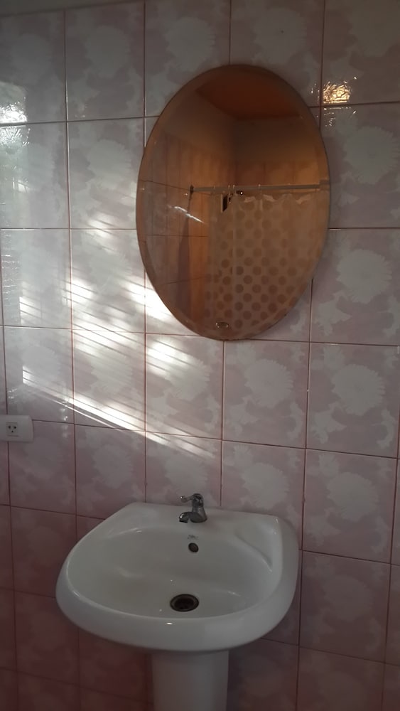 Jinta Beach Bungalow 44/44